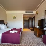 Hissar 4*