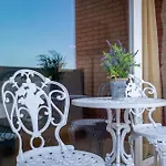 Ξενοδοχείο Hissar 4*