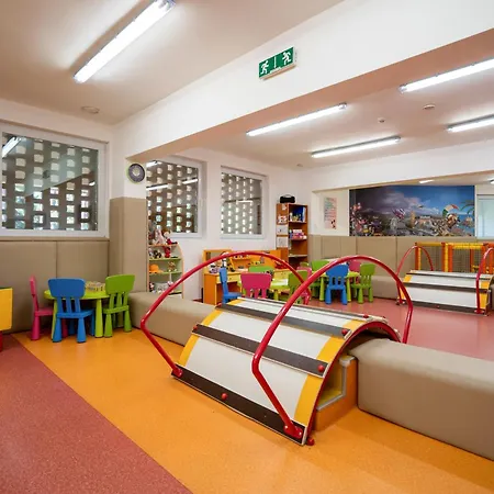 Hissar Hotel