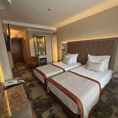 Hissar 4*