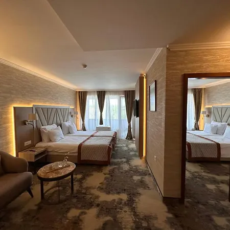 Отель Hissar 4*