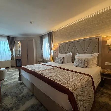 Hissar Hotel 4*