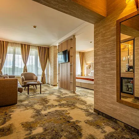Hissar Hotel Chisaria