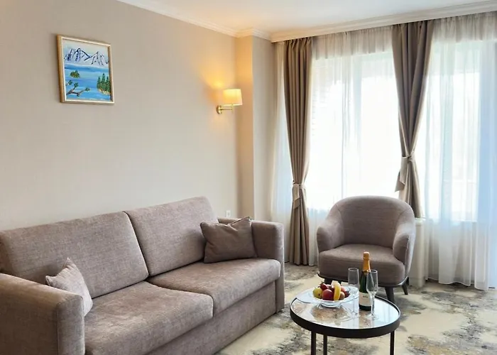 Hissar Hotel Chisaria