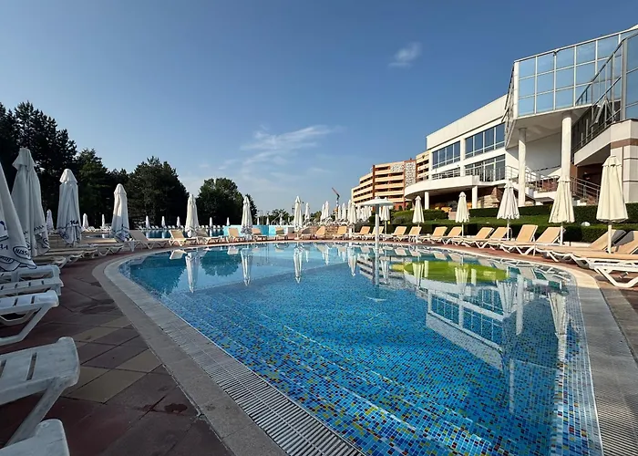 Hotel Hissar 4*