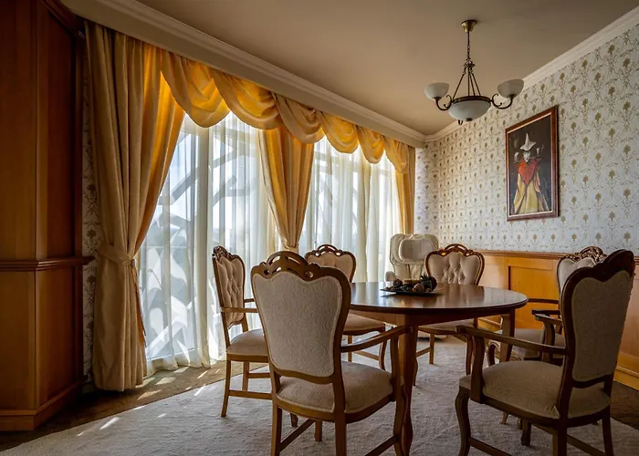 Hotel Hissar Chisaria